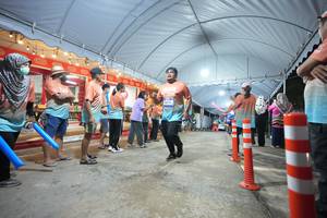 BIB: 3674
                            <button type="button" onclick="openModal(26258354)" class="btn btn-primary btn-sm float-right btn-popup" data-toggle="modal" data-target=".modal-high-quality">
                        <i class="fas fa-shopping-cart"></i> Add to Cart
                    </button>
                                            <button type="button" onclick="isThisMe(26258354, true)" class="btn btn-success btn-sm float-right btn-popup btn-isme hidden" data-toggle="tooltip" data-placement="bottom" title="นี่คือรูปของคุณใช่ไหม คลิกที่นี่เพื่อเอาเข้าอัลบั้ม">
                        <i class="fas fa-plus"></i> Add to album
                    </button>
                    <button type="button" onclick="isThisMe(26258354, false)" class="btn btn-warning btn-sm float-right btn-popup btn-isnotme hidden">
                        <i class="fas fa-ban"></i> Remove from album
                    </button>