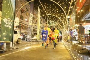 BIB: 
                            <button type="button" onclick="openModal(26259970)" class="btn btn-primary btn-sm float-right btn-popup" data-toggle="modal" data-target=".modal-high-quality">
                        <i class="fas fa-shopping-cart"></i> Add to Cart
                    </button>
                                            <button type="button" onclick="isThisMe(26259970, true)" class="btn btn-success btn-sm float-right btn-popup btn-isme hidden" data-toggle="tooltip" data-placement="bottom" title="นี่คือรูปของคุณใช่ไหม คลิกที่นี่เพื่อเอาเข้าอัลบั้ม">
                        <i class="fas fa-plus"></i> Add to album
                    </button>
                    <button type="button" onclick="isThisMe(26259970, false)" class="btn btn-warning btn-sm float-right btn-popup btn-isnotme hidden">
                        <i class="fas fa-ban"></i> Remove from album
                    </button>