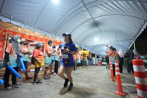 BIB: 4409
                            <button type="button" onclick="openModal(26258130)" class="btn btn-primary btn-sm float-right btn-popup" data-toggle="modal" data-target=".modal-high-quality">
                        <i class="fas fa-shopping-cart"></i> Add to Cart
                    </button>
                                            <button type="button" onclick="isThisMe(26258130, true)" class="btn btn-success btn-sm float-right btn-popup btn-isme hidden" data-toggle="tooltip" data-placement="bottom" title="นี่คือรูปของคุณใช่ไหม คลิกที่นี่เพื่อเอาเข้าอัลบั้ม">
                        <i class="fas fa-plus"></i> Add to album
                    </button>
                    <button type="button" onclick="isThisMe(26258130, false)" class="btn btn-warning btn-sm float-right btn-popup btn-isnotme hidden">
                        <i class="fas fa-ban"></i> Remove from album
                    </button>