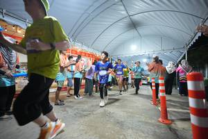 BIB: 
                            <button type="button" onclick="openModal(26258297)" class="btn btn-primary btn-sm float-right btn-popup" data-toggle="modal" data-target=".modal-high-quality">
                        <i class="fas fa-shopping-cart"></i> Add to Cart
                    </button>
                                            <button type="button" onclick="isThisMe(26258297, true)" class="btn btn-success btn-sm float-right btn-popup btn-isme hidden" data-toggle="tooltip" data-placement="bottom" title="นี่คือรูปของคุณใช่ไหม คลิกที่นี่เพื่อเอาเข้าอัลบั้ม">
                        <i class="fas fa-plus"></i> Add to album
                    </button>
                    <button type="button" onclick="isThisMe(26258297, false)" class="btn btn-warning btn-sm float-right btn-popup btn-isnotme hidden">
                        <i class="fas fa-ban"></i> Remove from album
                    </button>