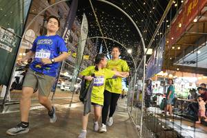 BIB: 3516, 3079
                            <button type="button" onclick="openModal(26259878)" class="btn btn-primary btn-sm float-right btn-popup" data-toggle="modal" data-target=".modal-high-quality">
                        <i class="fas fa-shopping-cart"></i> Add to Cart
                    </button>
                                            <button type="button" onclick="isThisMe(26259878, true)" class="btn btn-success btn-sm float-right btn-popup btn-isme hidden" data-toggle="tooltip" data-placement="bottom" title="นี่คือรูปของคุณใช่ไหม คลิกที่นี่เพื่อเอาเข้าอัลบั้ม">
                        <i class="fas fa-plus"></i> Add to album
                    </button>
                    <button type="button" onclick="isThisMe(26259878, false)" class="btn btn-warning btn-sm float-right btn-popup btn-isnotme hidden">
                        <i class="fas fa-ban"></i> Remove from album
                    </button>