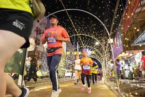 BIB: 3953, 4330
                            <button type="button" onclick="openModal(26259418)" class="btn btn-primary btn-sm float-right btn-popup" data-toggle="modal" data-target=".modal-high-quality">
                        <i class="fas fa-shopping-cart"></i> Add to Cart
                    </button>
                                            <button type="button" onclick="isThisMe(26259418, true)" class="btn btn-success btn-sm float-right btn-popup btn-isme hidden" data-toggle="tooltip" data-placement="bottom" title="นี่คือรูปของคุณใช่ไหม คลิกที่นี่เพื่อเอาเข้าอัลบั้ม">
                        <i class="fas fa-plus"></i> Add to album
                    </button>
                    <button type="button" onclick="isThisMe(26259418, false)" class="btn btn-warning btn-sm float-right btn-popup btn-isnotme hidden">
                        <i class="fas fa-ban"></i> Remove from album
                    </button>