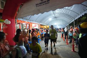 BIB: 5309, 8376073, 9636283
                            <button type="button" onclick="openModal(26257931)" class="btn btn-primary btn-sm float-right btn-popup" data-toggle="modal" data-target=".modal-high-quality">
                        <i class="fas fa-shopping-cart"></i> Add to Cart
                    </button>
                                            <button type="button" onclick="isThisMe(26257931, true)" class="btn btn-success btn-sm float-right btn-popup btn-isme hidden" data-toggle="tooltip" data-placement="bottom" title="นี่คือรูปของคุณใช่ไหม คลิกที่นี่เพื่อเอาเข้าอัลบั้ม">
                        <i class="fas fa-plus"></i> Add to album
                    </button>
                    <button type="button" onclick="isThisMe(26257931, false)" class="btn btn-warning btn-sm float-right btn-popup btn-isnotme hidden">
                        <i class="fas fa-ban"></i> Remove from album
                    </button>