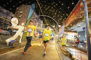 BIB: 4760
                            <button type="button" onclick="openModal(26258603)" class="btn btn-primary btn-sm float-right btn-popup" data-toggle="modal" data-target=".modal-high-quality">
                        <i class="fas fa-shopping-cart"></i> Add to Cart
                    </button>
                                            <button type="button" onclick="isThisMe(26258603, true)" class="btn btn-success btn-sm float-right btn-popup btn-isme hidden" data-toggle="tooltip" data-placement="bottom" title="นี่คือรูปของคุณใช่ไหม คลิกที่นี่เพื่อเอาเข้าอัลบั้ม">
                        <i class="fas fa-plus"></i> Add to album
                    </button>
                    <button type="button" onclick="isThisMe(26258603, false)" class="btn btn-warning btn-sm float-right btn-popup btn-isnotme hidden">
                        <i class="fas fa-ban"></i> Remove from album
                    </button>