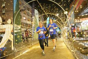 BIB: 160
                            <button type="button" onclick="openModal(26258676)" class="btn btn-primary btn-sm float-right btn-popup" data-toggle="modal" data-target=".modal-high-quality">
                        <i class="fas fa-shopping-cart"></i> Add to Cart
                    </button>
                                            <button type="button" onclick="isThisMe(26258676, true)" class="btn btn-success btn-sm float-right btn-popup btn-isme hidden" data-toggle="tooltip" data-placement="bottom" title="นี่คือรูปของคุณใช่ไหม คลิกที่นี่เพื่อเอาเข้าอัลบั้ม">
                        <i class="fas fa-plus"></i> Add to album
                    </button>
                    <button type="button" onclick="isThisMe(26258676, false)" class="btn btn-warning btn-sm float-right btn-popup btn-isnotme hidden">
                        <i class="fas fa-ban"></i> Remove from album
                    </button>