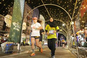 BIB: 3163
                            <button type="button" onclick="openModal(26259430)" class="btn btn-primary btn-sm float-right btn-popup" data-toggle="modal" data-target=".modal-high-quality">
                        <i class="fas fa-shopping-cart"></i> Add to Cart
                    </button>
                                            <button type="button" onclick="isThisMe(26259430, true)" class="btn btn-success btn-sm float-right btn-popup btn-isme hidden" data-toggle="tooltip" data-placement="bottom" title="นี่คือรูปของคุณใช่ไหม คลิกที่นี่เพื่อเอาเข้าอัลบั้ม">
                        <i class="fas fa-plus"></i> Add to album
                    </button>
                    <button type="button" onclick="isThisMe(26259430, false)" class="btn btn-warning btn-sm float-right btn-popup btn-isnotme hidden">
                        <i class="fas fa-ban"></i> Remove from album
                    </button>