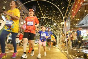 BIB: 3751, 3176, 4694
                            <button type="button" onclick="openModal(26258867)" class="btn btn-primary btn-sm float-right btn-popup" data-toggle="modal" data-target=".modal-high-quality">
                        <i class="fas fa-shopping-cart"></i> Add to Cart
                    </button>
                                            <button type="button" onclick="isThisMe(26258867, true)" class="btn btn-success btn-sm float-right btn-popup btn-isme hidden" data-toggle="tooltip" data-placement="bottom" title="นี่คือรูปของคุณใช่ไหม คลิกที่นี่เพื่อเอาเข้าอัลบั้ม">
                        <i class="fas fa-plus"></i> Add to album
                    </button>
                    <button type="button" onclick="isThisMe(26258867, false)" class="btn btn-warning btn-sm float-right btn-popup btn-isnotme hidden">
                        <i class="fas fa-ban"></i> Remove from album
                    </button>