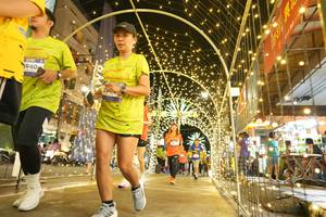 BIB: 3940
                            <button type="button" onclick="openModal(26259601)" class="btn btn-primary btn-sm float-right btn-popup" data-toggle="modal" data-target=".modal-high-quality">
                        <i class="fas fa-shopping-cart"></i> Add to Cart
                    </button>
                                            <button type="button" onclick="isThisMe(26259601, true)" class="btn btn-success btn-sm float-right btn-popup btn-isme hidden" data-toggle="tooltip" data-placement="bottom" title="นี่คือรูปของคุณใช่ไหม คลิกที่นี่เพื่อเอาเข้าอัลบั้ม">
                        <i class="fas fa-plus"></i> Add to album
                    </button>
                    <button type="button" onclick="isThisMe(26259601, false)" class="btn btn-warning btn-sm float-right btn-popup btn-isnotme hidden">
                        <i class="fas fa-ban"></i> Remove from album
                    </button>