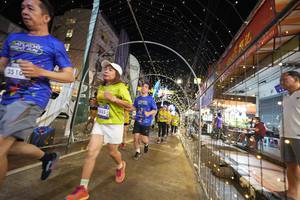 BIB: 3510, 505
                            <button type="button" onclick="openModal(26258462)" class="btn btn-primary btn-sm float-right btn-popup" data-toggle="modal" data-target=".modal-high-quality">
                        <i class="fas fa-shopping-cart"></i> Add to Cart
                    </button>
                                            <button type="button" onclick="isThisMe(26258462, true)" class="btn btn-success btn-sm float-right btn-popup btn-isme hidden" data-toggle="tooltip" data-placement="bottom" title="นี่คือรูปของคุณใช่ไหม คลิกที่นี่เพื่อเอาเข้าอัลบั้ม">
                        <i class="fas fa-plus"></i> Add to album
                    </button>
                    <button type="button" onclick="isThisMe(26258462, false)" class="btn btn-warning btn-sm float-right btn-popup btn-isnotme hidden">
                        <i class="fas fa-ban"></i> Remove from album
                    </button>