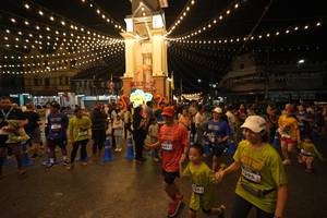 BIB: 1683, 395
                            <button type="button" onclick="openModal(26260506)" class="btn btn-primary btn-sm float-right btn-popup" data-toggle="modal" data-target=".modal-high-quality">
                        <i class="fas fa-shopping-cart"></i> Add to Cart
                    </button>
                                            <button type="button" onclick="isThisMe(26260506, true)" class="btn btn-success btn-sm float-right btn-popup btn-isme hidden" data-toggle="tooltip" data-placement="bottom" title="นี่คือรูปของคุณใช่ไหม คลิกที่นี่เพื่อเอาเข้าอัลบั้ม">
                        <i class="fas fa-plus"></i> Add to album
                    </button>
                    <button type="button" onclick="isThisMe(26260506, false)" class="btn btn-warning btn-sm float-right btn-popup btn-isnotme hidden">
                        <i class="fas fa-ban"></i> Remove from album
                    </button>