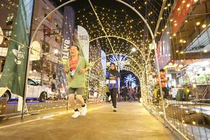 BIB: 
                            <button type="button" onclick="openModal(26259109)" class="btn btn-primary btn-sm float-right btn-popup" data-toggle="modal" data-target=".modal-high-quality">
                        <i class="fas fa-shopping-cart"></i> Add to Cart
                    </button>
                                            <button type="button" onclick="isThisMe(26259109, true)" class="btn btn-success btn-sm float-right btn-popup btn-isme hidden" data-toggle="tooltip" data-placement="bottom" title="นี่คือรูปของคุณใช่ไหม คลิกที่นี่เพื่อเอาเข้าอัลบั้ม">
                        <i class="fas fa-plus"></i> Add to album
                    </button>
                    <button type="button" onclick="isThisMe(26259109, false)" class="btn btn-warning btn-sm float-right btn-popup btn-isnotme hidden">
                        <i class="fas fa-ban"></i> Remove from album
                    </button>