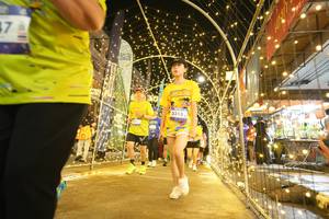 BIB: 3313
                            <button type="button" onclick="openModal(26258749)" class="btn btn-primary btn-sm float-right btn-popup" data-toggle="modal" data-target=".modal-high-quality">
                        <i class="fas fa-shopping-cart"></i> Add to Cart
                    </button>
                                            <button type="button" onclick="isThisMe(26258749, true)" class="btn btn-success btn-sm float-right btn-popup btn-isme hidden" data-toggle="tooltip" data-placement="bottom" title="นี่คือรูปของคุณใช่ไหม คลิกที่นี่เพื่อเอาเข้าอัลบั้ม">
                        <i class="fas fa-plus"></i> Add to album
                    </button>
                    <button type="button" onclick="isThisMe(26258749, false)" class="btn btn-warning btn-sm float-right btn-popup btn-isnotme hidden">
                        <i class="fas fa-ban"></i> Remove from album
                    </button>