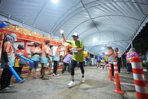 BIB: 
                            <button type="button" onclick="openModal(26258218)" class="btn btn-primary btn-sm float-right btn-popup" data-toggle="modal" data-target=".modal-high-quality">
                        <i class="fas fa-shopping-cart"></i> Add to Cart
                    </button>
                                            <button type="button" onclick="isThisMe(26258218, true)" class="btn btn-success btn-sm float-right btn-popup btn-isme hidden" data-toggle="tooltip" data-placement="bottom" title="นี่คือรูปของคุณใช่ไหม คลิกที่นี่เพื่อเอาเข้าอัลบั้ม">
                        <i class="fas fa-plus"></i> Add to album
                    </button>
                    <button type="button" onclick="isThisMe(26258218, false)" class="btn btn-warning btn-sm float-right btn-popup btn-isnotme hidden">
                        <i class="fas fa-ban"></i> Remove from album
                    </button>