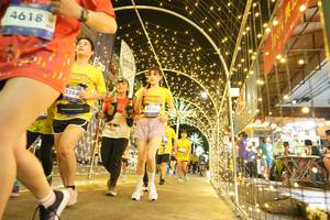 BIB: 4618, 3244, 3215
                            <button type="button" onclick="openModal(26259573)" class="btn btn-primary btn-sm float-right btn-popup" data-toggle="modal" data-target=".modal-high-quality">
                        <i class="fas fa-shopping-cart"></i> Add to Cart
                    </button>
                                            <button type="button" onclick="isThisMe(26259573, true)" class="btn btn-success btn-sm float-right btn-popup btn-isme hidden" data-toggle="tooltip" data-placement="bottom" title="นี่คือรูปของคุณใช่ไหม คลิกที่นี่เพื่อเอาเข้าอัลบั้ม">
                        <i class="fas fa-plus"></i> Add to album
                    </button>
                    <button type="button" onclick="isThisMe(26259573, false)" class="btn btn-warning btn-sm float-right btn-popup btn-isnotme hidden">
                        <i class="fas fa-ban"></i> Remove from album
                    </button>