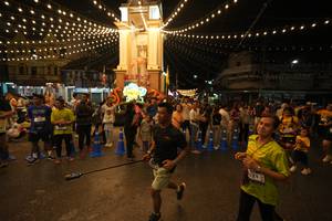 BIB: 121
                            <button type="button" onclick="openModal(26260672)" class="btn btn-primary btn-sm float-right btn-popup" data-toggle="modal" data-target=".modal-high-quality">
                        <i class="fas fa-shopping-cart"></i> Add to Cart
                    </button>
                                            <button type="button" onclick="isThisMe(26260672, true)" class="btn btn-success btn-sm float-right btn-popup btn-isme hidden" data-toggle="tooltip" data-placement="bottom" title="นี่คือรูปของคุณใช่ไหม คลิกที่นี่เพื่อเอาเข้าอัลบั้ม">
                        <i class="fas fa-plus"></i> Add to album
                    </button>
                    <button type="button" onclick="isThisMe(26260672, false)" class="btn btn-warning btn-sm float-right btn-popup btn-isnotme hidden">
                        <i class="fas fa-ban"></i> Remove from album
                    </button>