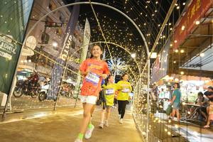 BIB: 3062
                            <button type="button" onclick="openModal(26259872)" class="btn btn-primary btn-sm float-right btn-popup" data-toggle="modal" data-target=".modal-high-quality">
                        <i class="fas fa-shopping-cart"></i> Add to Cart
                    </button>
                                            <button type="button" onclick="isThisMe(26259872, true)" class="btn btn-success btn-sm float-right btn-popup btn-isme hidden" data-toggle="tooltip" data-placement="bottom" title="นี่คือรูปของคุณใช่ไหม คลิกที่นี่เพื่อเอาเข้าอัลบั้ม">
                        <i class="fas fa-plus"></i> Add to album
                    </button>
                    <button type="button" onclick="isThisMe(26259872, false)" class="btn btn-warning btn-sm float-right btn-popup btn-isnotme hidden">
                        <i class="fas fa-ban"></i> Remove from album
                    </button>