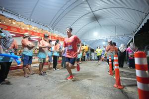 BIB: 
                            <button type="button" onclick="openModal(26258289)" class="btn btn-primary btn-sm float-right btn-popup" data-toggle="modal" data-target=".modal-high-quality">
                        <i class="fas fa-shopping-cart"></i> Add to Cart
                    </button>
                                            <button type="button" onclick="isThisMe(26258289, true)" class="btn btn-success btn-sm float-right btn-popup btn-isme hidden" data-toggle="tooltip" data-placement="bottom" title="นี่คือรูปของคุณใช่ไหม คลิกที่นี่เพื่อเอาเข้าอัลบั้ม">
                        <i class="fas fa-plus"></i> Add to album
                    </button>
                    <button type="button" onclick="isThisMe(26258289, false)" class="btn btn-warning btn-sm float-right btn-popup btn-isnotme hidden">
                        <i class="fas fa-ban"></i> Remove from album
                    </button>