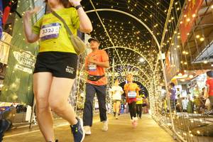 BIB: 3323, 053, 4330
                            <button type="button" onclick="openModal(26259411)" class="btn btn-primary btn-sm float-right btn-popup" data-toggle="modal" data-target=".modal-high-quality">
                        <i class="fas fa-shopping-cart"></i> Add to Cart
                    </button>
                                            <button type="button" onclick="isThisMe(26259411, true)" class="btn btn-success btn-sm float-right btn-popup btn-isme hidden" data-toggle="tooltip" data-placement="bottom" title="นี่คือรูปของคุณใช่ไหม คลิกที่นี่เพื่อเอาเข้าอัลบั้ม">
                        <i class="fas fa-plus"></i> Add to album
                    </button>
                    <button type="button" onclick="isThisMe(26259411, false)" class="btn btn-warning btn-sm float-right btn-popup btn-isnotme hidden">
                        <i class="fas fa-ban"></i> Remove from album
                    </button>