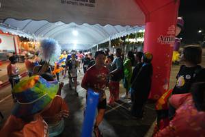 BIB: 1000, 8376073, 9636283
                            <button type="button" onclick="openModal(26257863)" class="btn btn-primary btn-sm float-right btn-popup" data-toggle="modal" data-target=".modal-high-quality">
                        <i class="fas fa-shopping-cart"></i> Add to Cart
                    </button>
                                            <button type="button" onclick="isThisMe(26257863, true)" class="btn btn-success btn-sm float-right btn-popup btn-isme hidden" data-toggle="tooltip" data-placement="bottom" title="นี่คือรูปของคุณใช่ไหม คลิกที่นี่เพื่อเอาเข้าอัลบั้ม">
                        <i class="fas fa-plus"></i> Add to album
                    </button>
                    <button type="button" onclick="isThisMe(26257863, false)" class="btn btn-warning btn-sm float-right btn-popup btn-isnotme hidden">
                        <i class="fas fa-ban"></i> Remove from album
                    </button>