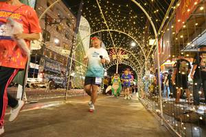 BIB: 
                            <button type="button" onclick="openModal(26259025)" class="btn btn-primary btn-sm float-right btn-popup" data-toggle="modal" data-target=".modal-high-quality">
                        <i class="fas fa-shopping-cart"></i> Add to Cart
                    </button>
                                            <button type="button" onclick="isThisMe(26259025, true)" class="btn btn-success btn-sm float-right btn-popup btn-isme hidden" data-toggle="tooltip" data-placement="bottom" title="นี่คือรูปของคุณใช่ไหม คลิกที่นี่เพื่อเอาเข้าอัลบั้ม">
                        <i class="fas fa-plus"></i> Add to album
                    </button>
                    <button type="button" onclick="isThisMe(26259025, false)" class="btn btn-warning btn-sm float-right btn-popup btn-isnotme hidden">
                        <i class="fas fa-ban"></i> Remove from album
                    </button>