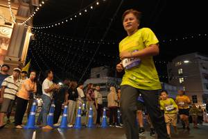 BIB: 4781
                            <button type="button" onclick="openModal(26260362)" class="btn btn-primary btn-sm float-right btn-popup" data-toggle="modal" data-target=".modal-high-quality">
                        <i class="fas fa-shopping-cart"></i> Add to Cart
                    </button>
                                            <button type="button" onclick="isThisMe(26260362, true)" class="btn btn-success btn-sm float-right btn-popup btn-isme hidden" data-toggle="tooltip" data-placement="bottom" title="นี่คือรูปของคุณใช่ไหม คลิกที่นี่เพื่อเอาเข้าอัลบั้ม">
                        <i class="fas fa-plus"></i> Add to album
                    </button>
                    <button type="button" onclick="isThisMe(26260362, false)" class="btn btn-warning btn-sm float-right btn-popup btn-isnotme hidden">
                        <i class="fas fa-ban"></i> Remove from album
                    </button>