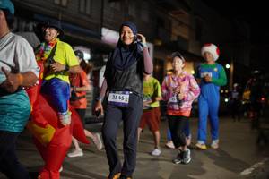 BIB: 3545
                            <button type="button" onclick="openModal(26251448)" class="btn btn-primary btn-sm float-right btn-popup" data-toggle="modal" data-target=".modal-high-quality">
                        <i class="fas fa-shopping-cart"></i> Add to Cart
                    </button>
                                            <button type="button" onclick="isThisMe(26251448, true)" class="btn btn-success btn-sm float-right btn-popup btn-isme hidden" data-toggle="tooltip" data-placement="bottom" title="นี่คือรูปของคุณใช่ไหม คลิกที่นี่เพื่อเอาเข้าอัลบั้ม">
                        <i class="fas fa-plus"></i> Add to album
                    </button>
                    <button type="button" onclick="isThisMe(26251448, false)" class="btn btn-warning btn-sm float-right btn-popup btn-isnotme hidden">
                        <i class="fas fa-ban"></i> Remove from album
                    </button>