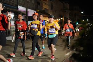 BIB: 4341, 4370, 4064
                            <button type="button" onclick="openModal(26257627)" class="btn btn-primary btn-sm float-right btn-popup" data-toggle="modal" data-target=".modal-high-quality">
                        <i class="fas fa-shopping-cart"></i> Add to Cart
                    </button>
                                            <button type="button" onclick="isThisMe(26257627, true)" class="btn btn-success btn-sm float-right btn-popup btn-isme hidden" data-toggle="tooltip" data-placement="bottom" title="นี่คือรูปของคุณใช่ไหม คลิกที่นี่เพื่อเอาเข้าอัลบั้ม">
                        <i class="fas fa-plus"></i> Add to album
                    </button>
                    <button type="button" onclick="isThisMe(26257627, false)" class="btn btn-warning btn-sm float-right btn-popup btn-isnotme hidden">
                        <i class="fas fa-ban"></i> Remove from album
                    </button>