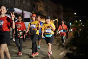 BIB: 4341, 4370
                            <button type="button" onclick="openModal(26257617)" class="btn btn-primary btn-sm float-right btn-popup" data-toggle="modal" data-target=".modal-high-quality">
                        <i class="fas fa-shopping-cart"></i> Add to Cart
                    </button>
                                            <button type="button" onclick="isThisMe(26257617, true)" class="btn btn-success btn-sm float-right btn-popup btn-isme hidden" data-toggle="tooltip" data-placement="bottom" title="นี่คือรูปของคุณใช่ไหม คลิกที่นี่เพื่อเอาเข้าอัลบั้ม">
                        <i class="fas fa-plus"></i> Add to album
                    </button>
                    <button type="button" onclick="isThisMe(26257617, false)" class="btn btn-warning btn-sm float-right btn-popup btn-isnotme hidden">
                        <i class="fas fa-ban"></i> Remove from album
                    </button>