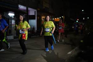 BIB: 4147
                            <button type="button" onclick="openModal(26222576)" class="btn btn-primary btn-sm float-right btn-popup" data-toggle="modal" data-target=".modal-high-quality">
                        <i class="fas fa-shopping-cart"></i> Add to Cart
                    </button>
                                            <button type="button" onclick="isThisMe(26222576, true)" class="btn btn-success btn-sm float-right btn-popup btn-isme hidden" data-toggle="tooltip" data-placement="bottom" title="นี่คือรูปของคุณใช่ไหม คลิกที่นี่เพื่อเอาเข้าอัลบั้ม">
                        <i class="fas fa-plus"></i> Add to album
                    </button>
                    <button type="button" onclick="isThisMe(26222576, false)" class="btn btn-warning btn-sm float-right btn-popup btn-isnotme hidden">
                        <i class="fas fa-ban"></i> Remove from album
                    </button>