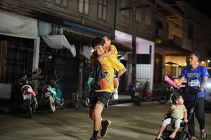 BIB: 4477
                            <button type="button" onclick="openModal(26258755)" class="btn btn-primary btn-sm float-right btn-popup" data-toggle="modal" data-target=".modal-high-quality">
                        <i class="fas fa-shopping-cart"></i> Add to Cart
                    </button>
                                            <button type="button" onclick="isThisMe(26258755, true)" class="btn btn-success btn-sm float-right btn-popup btn-isme hidden" data-toggle="tooltip" data-placement="bottom" title="นี่คือรูปของคุณใช่ไหม คลิกที่นี่เพื่อเอาเข้าอัลบั้ม">
                        <i class="fas fa-plus"></i> Add to album
                    </button>
                    <button type="button" onclick="isThisMe(26258755, false)" class="btn btn-warning btn-sm float-right btn-popup btn-isnotme hidden">
                        <i class="fas fa-ban"></i> Remove from album
                    </button>