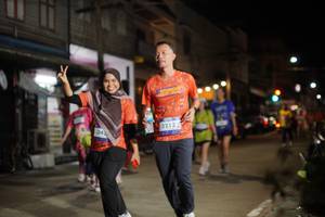 BIB: 342, 3212
                            <button type="button" onclick="openModal(26254329)" class="btn btn-primary btn-sm float-right btn-popup" data-toggle="modal" data-target=".modal-high-quality">
                        <i class="fas fa-shopping-cart"></i> Add to Cart
                    </button>
                                            <button type="button" onclick="isThisMe(26254329, true)" class="btn btn-success btn-sm float-right btn-popup btn-isme hidden" data-toggle="tooltip" data-placement="bottom" title="นี่คือรูปของคุณใช่ไหม คลิกที่นี่เพื่อเอาเข้าอัลบั้ม">
                        <i class="fas fa-plus"></i> Add to album
                    </button>
                    <button type="button" onclick="isThisMe(26254329, false)" class="btn btn-warning btn-sm float-right btn-popup btn-isnotme hidden">
                        <i class="fas fa-ban"></i> Remove from album
                    </button>