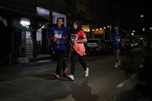 BIB: 4740
                            <button type="button" onclick="openModal(26222632)" class="btn btn-primary btn-sm float-right btn-popup" data-toggle="modal" data-target=".modal-high-quality">
                        <i class="fas fa-shopping-cart"></i> Add to Cart
                    </button>
                                            <button type="button" onclick="isThisMe(26222632, true)" class="btn btn-success btn-sm float-right btn-popup btn-isme hidden" data-toggle="tooltip" data-placement="bottom" title="นี่คือรูปของคุณใช่ไหม คลิกที่นี่เพื่อเอาเข้าอัลบั้ม">
                        <i class="fas fa-plus"></i> Add to album
                    </button>
                    <button type="button" onclick="isThisMe(26222632, false)" class="btn btn-warning btn-sm float-right btn-popup btn-isnotme hidden">
                        <i class="fas fa-ban"></i> Remove from album
                    </button>