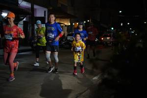 BIB: 4767, 064, 028
                            <button type="button" onclick="openModal(26221706)" class="btn btn-primary btn-sm float-right btn-popup" data-toggle="modal" data-target=".modal-high-quality">
                        <i class="fas fa-shopping-cart"></i> Add to Cart
                    </button>
                                            <button type="button" onclick="isThisMe(26221706, true)" class="btn btn-success btn-sm float-right btn-popup btn-isme hidden" data-toggle="tooltip" data-placement="bottom" title="นี่คือรูปของคุณใช่ไหม คลิกที่นี่เพื่อเอาเข้าอัลบั้ม">
                        <i class="fas fa-plus"></i> Add to album
                    </button>
                    <button type="button" onclick="isThisMe(26221706, false)" class="btn btn-warning btn-sm float-right btn-popup btn-isnotme hidden">
                        <i class="fas fa-ban"></i> Remove from album
                    </button>