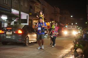 BIB: 976, 082
                            <button type="button" onclick="openModal(26259097)" class="btn btn-primary btn-sm float-right btn-popup" data-toggle="modal" data-target=".modal-high-quality">
                        <i class="fas fa-shopping-cart"></i> Add to Cart
                    </button>
                                            <button type="button" onclick="isThisMe(26259097, true)" class="btn btn-success btn-sm float-right btn-popup btn-isme hidden" data-toggle="tooltip" data-placement="bottom" title="นี่คือรูปของคุณใช่ไหม คลิกที่นี่เพื่อเอาเข้าอัลบั้ม">
                        <i class="fas fa-plus"></i> Add to album
                    </button>
                    <button type="button" onclick="isThisMe(26259097, false)" class="btn btn-warning btn-sm float-right btn-popup btn-isnotme hidden">
                        <i class="fas fa-ban"></i> Remove from album
                    </button>