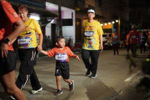 BIB: 3466, 3002, 4756
                            <button type="button" onclick="openModal(26257256)" class="btn btn-primary btn-sm float-right btn-popup" data-toggle="modal" data-target=".modal-high-quality">
                        <i class="fas fa-shopping-cart"></i> Add to Cart
                    </button>
                                            <button type="button" onclick="isThisMe(26257256, true)" class="btn btn-success btn-sm float-right btn-popup btn-isme hidden" data-toggle="tooltip" data-placement="bottom" title="นี่คือรูปของคุณใช่ไหม คลิกที่นี่เพื่อเอาเข้าอัลบั้ม">
                        <i class="fas fa-plus"></i> Add to album
                    </button>
                    <button type="button" onclick="isThisMe(26257256, false)" class="btn btn-warning btn-sm float-right btn-popup btn-isnotme hidden">
                        <i class="fas fa-ban"></i> Remove from album
                    </button>