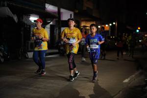 BIB: 405, 3106
                            <button type="button" onclick="openModal(26247338)" class="btn btn-primary btn-sm float-right btn-popup" data-toggle="modal" data-target=".modal-high-quality">
                        <i class="fas fa-shopping-cart"></i> Add to Cart
                    </button>
                                            <button type="button" onclick="isThisMe(26247338, true)" class="btn btn-success btn-sm float-right btn-popup btn-isme hidden" data-toggle="tooltip" data-placement="bottom" title="นี่คือรูปของคุณใช่ไหม คลิกที่นี่เพื่อเอาเข้าอัลบั้ม">
                        <i class="fas fa-plus"></i> Add to album
                    </button>
                    <button type="button" onclick="isThisMe(26247338, false)" class="btn btn-warning btn-sm float-right btn-popup btn-isnotme hidden">
                        <i class="fas fa-ban"></i> Remove from album
                    </button>