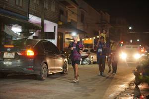 BIB: 976
                            <button type="button" onclick="openModal(26259056)" class="btn btn-primary btn-sm float-right btn-popup" data-toggle="modal" data-target=".modal-high-quality">
                        <i class="fas fa-shopping-cart"></i> Add to Cart
                    </button>
                                            <button type="button" onclick="isThisMe(26259056, true)" class="btn btn-success btn-sm float-right btn-popup btn-isme hidden" data-toggle="tooltip" data-placement="bottom" title="นี่คือรูปของคุณใช่ไหม คลิกที่นี่เพื่อเอาเข้าอัลบั้ม">
                        <i class="fas fa-plus"></i> Add to album
                    </button>
                    <button type="button" onclick="isThisMe(26259056, false)" class="btn btn-warning btn-sm float-right btn-popup btn-isnotme hidden">
                        <i class="fas fa-ban"></i> Remove from album
                    </button>