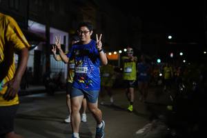 BIB: 3948
                            <button type="button" onclick="openModal(26222916)" class="btn btn-primary btn-sm float-right btn-popup" data-toggle="modal" data-target=".modal-high-quality">
                        <i class="fas fa-shopping-cart"></i> Add to Cart
                    </button>
                                            <button type="button" onclick="isThisMe(26222916, true)" class="btn btn-success btn-sm float-right btn-popup btn-isme hidden" data-toggle="tooltip" data-placement="bottom" title="นี่คือรูปของคุณใช่ไหม คลิกที่นี่เพื่อเอาเข้าอัลบั้ม">
                        <i class="fas fa-plus"></i> Add to album
                    </button>
                    <button type="button" onclick="isThisMe(26222916, false)" class="btn btn-warning btn-sm float-right btn-popup btn-isnotme hidden">
                        <i class="fas fa-ban"></i> Remove from album
                    </button>