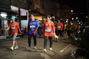 BIB: 4502, 32901, 3430
                            <button type="button" onclick="openModal(26255087)" class="btn btn-primary btn-sm float-right btn-popup" data-toggle="modal" data-target=".modal-high-quality">
                        <i class="fas fa-shopping-cart"></i> Add to Cart
                    </button>
                                            <button type="button" onclick="isThisMe(26255087, true)" class="btn btn-success btn-sm float-right btn-popup btn-isme hidden" data-toggle="tooltip" data-placement="bottom" title="นี่คือรูปของคุณใช่ไหม คลิกที่นี่เพื่อเอาเข้าอัลบั้ม">
                        <i class="fas fa-plus"></i> Add to album
                    </button>
                    <button type="button" onclick="isThisMe(26255087, false)" class="btn btn-warning btn-sm float-right btn-popup btn-isnotme hidden">
                        <i class="fas fa-ban"></i> Remove from album
                    </button>