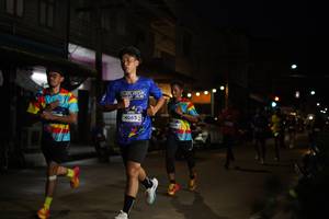 BIB: 4063
                            <button type="button" onclick="openModal(26220674)" class="btn btn-primary btn-sm float-right btn-popup" data-toggle="modal" data-target=".modal-high-quality">
                        <i class="fas fa-shopping-cart"></i> Add to Cart
                    </button>
                                            <button type="button" onclick="isThisMe(26220674, true)" class="btn btn-success btn-sm float-right btn-popup btn-isme hidden" data-toggle="tooltip" data-placement="bottom" title="นี่คือรูปของคุณใช่ไหม คลิกที่นี่เพื่อเอาเข้าอัลบั้ม">
                        <i class="fas fa-plus"></i> Add to album
                    </button>
                    <button type="button" onclick="isThisMe(26220674, false)" class="btn btn-warning btn-sm float-right btn-popup btn-isnotme hidden">
                        <i class="fas fa-ban"></i> Remove from album
                    </button>