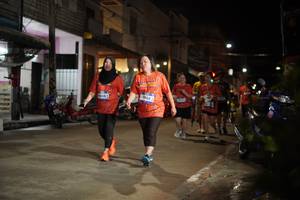 BIB: 3986, 048
                            <button type="button" onclick="openModal(26255317)" class="btn btn-primary btn-sm float-right btn-popup" data-toggle="modal" data-target=".modal-high-quality">
                        <i class="fas fa-shopping-cart"></i> Add to Cart
                    </button>
                                            <button type="button" onclick="isThisMe(26255317, true)" class="btn btn-success btn-sm float-right btn-popup btn-isme hidden" data-toggle="tooltip" data-placement="bottom" title="นี่คือรูปของคุณใช่ไหม คลิกที่นี่เพื่อเอาเข้าอัลบั้ม">
                        <i class="fas fa-plus"></i> Add to album
                    </button>
                    <button type="button" onclick="isThisMe(26255317, false)" class="btn btn-warning btn-sm float-right btn-popup btn-isnotme hidden">
                        <i class="fas fa-ban"></i> Remove from album
                    </button>