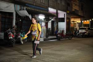 BIB: 3479
                            <button type="button" onclick="openModal(26257407)" class="btn btn-primary btn-sm float-right btn-popup" data-toggle="modal" data-target=".modal-high-quality">
                        <i class="fas fa-shopping-cart"></i> Add to Cart
                    </button>
                                            <button type="button" onclick="isThisMe(26257407, true)" class="btn btn-success btn-sm float-right btn-popup btn-isme hidden" data-toggle="tooltip" data-placement="bottom" title="นี่คือรูปของคุณใช่ไหม คลิกที่นี่เพื่อเอาเข้าอัลบั้ม">
                        <i class="fas fa-plus"></i> Add to album
                    </button>
                    <button type="button" onclick="isThisMe(26257407, false)" class="btn btn-warning btn-sm float-right btn-popup btn-isnotme hidden">
                        <i class="fas fa-ban"></i> Remove from album
                    </button>