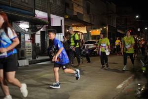 BIB: 13761
                            <button type="button" onclick="openModal(26252214)" class="btn btn-primary btn-sm float-right btn-popup" data-toggle="modal" data-target=".modal-high-quality">
                        <i class="fas fa-shopping-cart"></i> Add to Cart
                    </button>
                                            <button type="button" onclick="isThisMe(26252214, true)" class="btn btn-success btn-sm float-right btn-popup btn-isme hidden" data-toggle="tooltip" data-placement="bottom" title="นี่คือรูปของคุณใช่ไหม คลิกที่นี่เพื่อเอาเข้าอัลบั้ม">
                        <i class="fas fa-plus"></i> Add to album
                    </button>
                    <button type="button" onclick="isThisMe(26252214, false)" class="btn btn-warning btn-sm float-right btn-popup btn-isnotme hidden">
                        <i class="fas fa-ban"></i> Remove from album
                    </button>