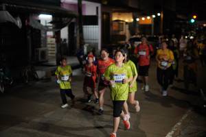 BIB: 3581
                            <button type="button" onclick="openModal(26250345)" class="btn btn-primary btn-sm float-right btn-popup" data-toggle="modal" data-target=".modal-high-quality">
                        <i class="fas fa-shopping-cart"></i> Add to Cart
                    </button>
                                            <button type="button" onclick="isThisMe(26250345, true)" class="btn btn-success btn-sm float-right btn-popup btn-isme hidden" data-toggle="tooltip" data-placement="bottom" title="นี่คือรูปของคุณใช่ไหม คลิกที่นี่เพื่อเอาเข้าอัลบั้ม">
                        <i class="fas fa-plus"></i> Add to album
                    </button>
                    <button type="button" onclick="isThisMe(26250345, false)" class="btn btn-warning btn-sm float-right btn-popup btn-isnotme hidden">
                        <i class="fas fa-ban"></i> Remove from album
                    </button>