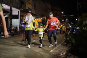 BIB: 3811, 4947, 4180
                            <button type="button" onclick="openModal(26255473)" class="btn btn-primary btn-sm float-right btn-popup" data-toggle="modal" data-target=".modal-high-quality">
                        <i class="fas fa-shopping-cart"></i> Add to Cart
                    </button>
                                            <button type="button" onclick="isThisMe(26255473, true)" class="btn btn-success btn-sm float-right btn-popup btn-isme hidden" data-toggle="tooltip" data-placement="bottom" title="นี่คือรูปของคุณใช่ไหม คลิกที่นี่เพื่อเอาเข้าอัลบั้ม">
                        <i class="fas fa-plus"></i> Add to album
                    </button>
                    <button type="button" onclick="isThisMe(26255473, false)" class="btn btn-warning btn-sm float-right btn-popup btn-isnotme hidden">
                        <i class="fas fa-ban"></i> Remove from album
                    </button>