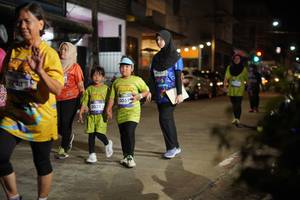 BIB: 3031, 305
                            <button type="button" onclick="openModal(26257486)" class="btn btn-primary btn-sm float-right btn-popup" data-toggle="modal" data-target=".modal-high-quality">
                        <i class="fas fa-shopping-cart"></i> Add to Cart
                    </button>
                                            <button type="button" onclick="isThisMe(26257486, true)" class="btn btn-success btn-sm float-right btn-popup btn-isme hidden" data-toggle="tooltip" data-placement="bottom" title="นี่คือรูปของคุณใช่ไหม คลิกที่นี่เพื่อเอาเข้าอัลบั้ม">
                        <i class="fas fa-plus"></i> Add to album
                    </button>
                    <button type="button" onclick="isThisMe(26257486, false)" class="btn btn-warning btn-sm float-right btn-popup btn-isnotme hidden">
                        <i class="fas fa-ban"></i> Remove from album
                    </button>