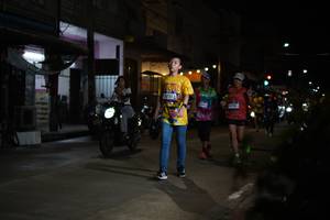 BIB: 3721
                            <button type="button" onclick="openModal(26221781)" class="btn btn-primary btn-sm float-right btn-popup" data-toggle="modal" data-target=".modal-high-quality">
                        <i class="fas fa-shopping-cart"></i> Add to Cart
                    </button>
                                            <button type="button" onclick="isThisMe(26221781, true)" class="btn btn-success btn-sm float-right btn-popup btn-isme hidden" data-toggle="tooltip" data-placement="bottom" title="นี่คือรูปของคุณใช่ไหม คลิกที่นี่เพื่อเอาเข้าอัลบั้ม">
                        <i class="fas fa-plus"></i> Add to album
                    </button>
                    <button type="button" onclick="isThisMe(26221781, false)" class="btn btn-warning btn-sm float-right btn-popup btn-isnotme hidden">
                        <i class="fas fa-ban"></i> Remove from album
                    </button>