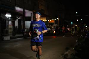 BIB: 4102
                            <button type="button" onclick="openModal(26221269)" class="btn btn-primary btn-sm float-right btn-popup" data-toggle="modal" data-target=".modal-high-quality">
                        <i class="fas fa-shopping-cart"></i> Add to Cart
                    </button>
                                            <button type="button" onclick="isThisMe(26221269, true)" class="btn btn-success btn-sm float-right btn-popup btn-isme hidden" data-toggle="tooltip" data-placement="bottom" title="นี่คือรูปของคุณใช่ไหม คลิกที่นี่เพื่อเอาเข้าอัลบั้ม">
                        <i class="fas fa-plus"></i> Add to album
                    </button>
                    <button type="button" onclick="isThisMe(26221269, false)" class="btn btn-warning btn-sm float-right btn-popup btn-isnotme hidden">
                        <i class="fas fa-ban"></i> Remove from album
                    </button>