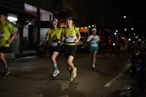 BIB: 165, 3029, 2305
                            <button type="button" onclick="openModal(26220843)" class="btn btn-primary btn-sm float-right btn-popup" data-toggle="modal" data-target=".modal-high-quality">
                        <i class="fas fa-shopping-cart"></i> Add to Cart
                    </button>
                                            <button type="button" onclick="isThisMe(26220843, true)" class="btn btn-success btn-sm float-right btn-popup btn-isme hidden" data-toggle="tooltip" data-placement="bottom" title="นี่คือรูปของคุณใช่ไหม คลิกที่นี่เพื่อเอาเข้าอัลบั้ม">
                        <i class="fas fa-plus"></i> Add to album
                    </button>
                    <button type="button" onclick="isThisMe(26220843, false)" class="btn btn-warning btn-sm float-right btn-popup btn-isnotme hidden">
                        <i class="fas fa-ban"></i> Remove from album
                    </button>