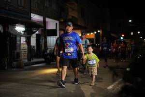 BIB: 4212, 4781
                            <button type="button" onclick="openModal(26250618)" class="btn btn-primary btn-sm float-right btn-popup" data-toggle="modal" data-target=".modal-high-quality">
                        <i class="fas fa-shopping-cart"></i> Add to Cart
                    </button>
                                            <button type="button" onclick="isThisMe(26250618, true)" class="btn btn-success btn-sm float-right btn-popup btn-isme hidden" data-toggle="tooltip" data-placement="bottom" title="นี่คือรูปของคุณใช่ไหม คลิกที่นี่เพื่อเอาเข้าอัลบั้ม">
                        <i class="fas fa-plus"></i> Add to album
                    </button>
                    <button type="button" onclick="isThisMe(26250618, false)" class="btn btn-warning btn-sm float-right btn-popup btn-isnotme hidden">
                        <i class="fas fa-ban"></i> Remove from album
                    </button>